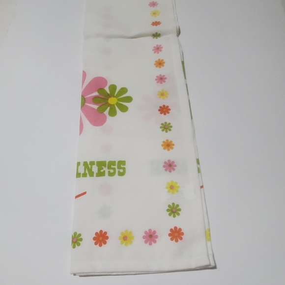 Homegrown Happiness Tea Towel by Moda Fabrics - Picture 4 of 7